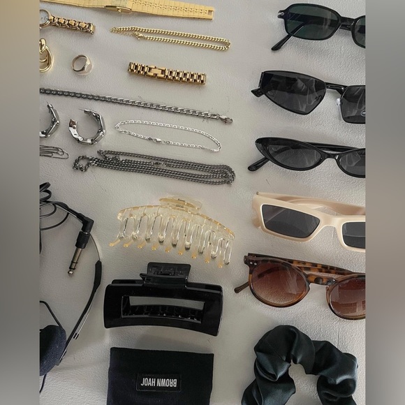 LUV AJ GOLD TIMEPIECE BRACELET WATCHLINK GORJANA MEJURI BAGATIBA 8 OTHER STORIES - Picture 6 of 15